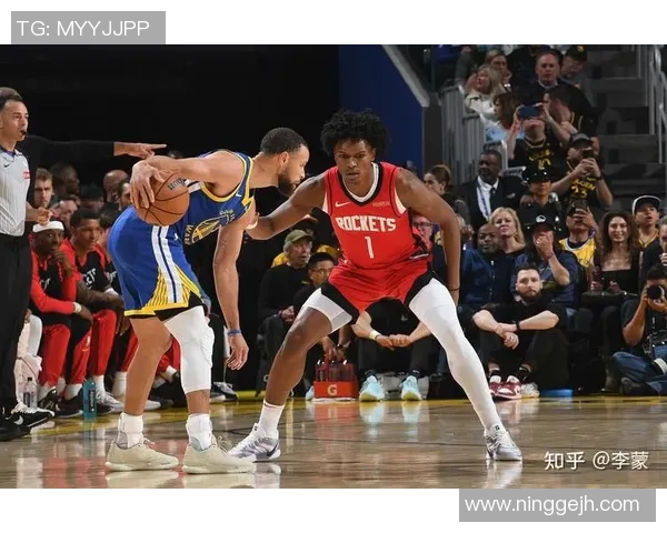 精彩回顾：火箭队与勇士队的巅峰对决全场录播分析