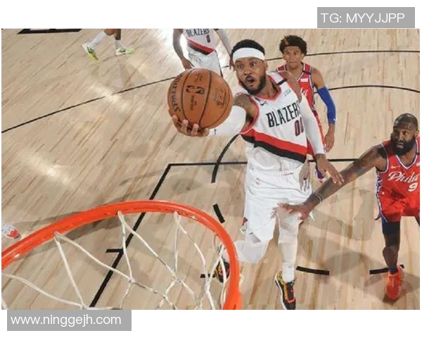 都灵与恩特拉激战正酣比分悬念引发球迷热议